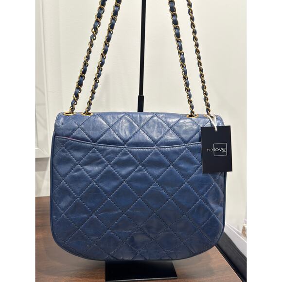 *Authentic* CHANEL - Bubble CC, Large in Blue w/Antique Gold HW - Picture 8 of 8